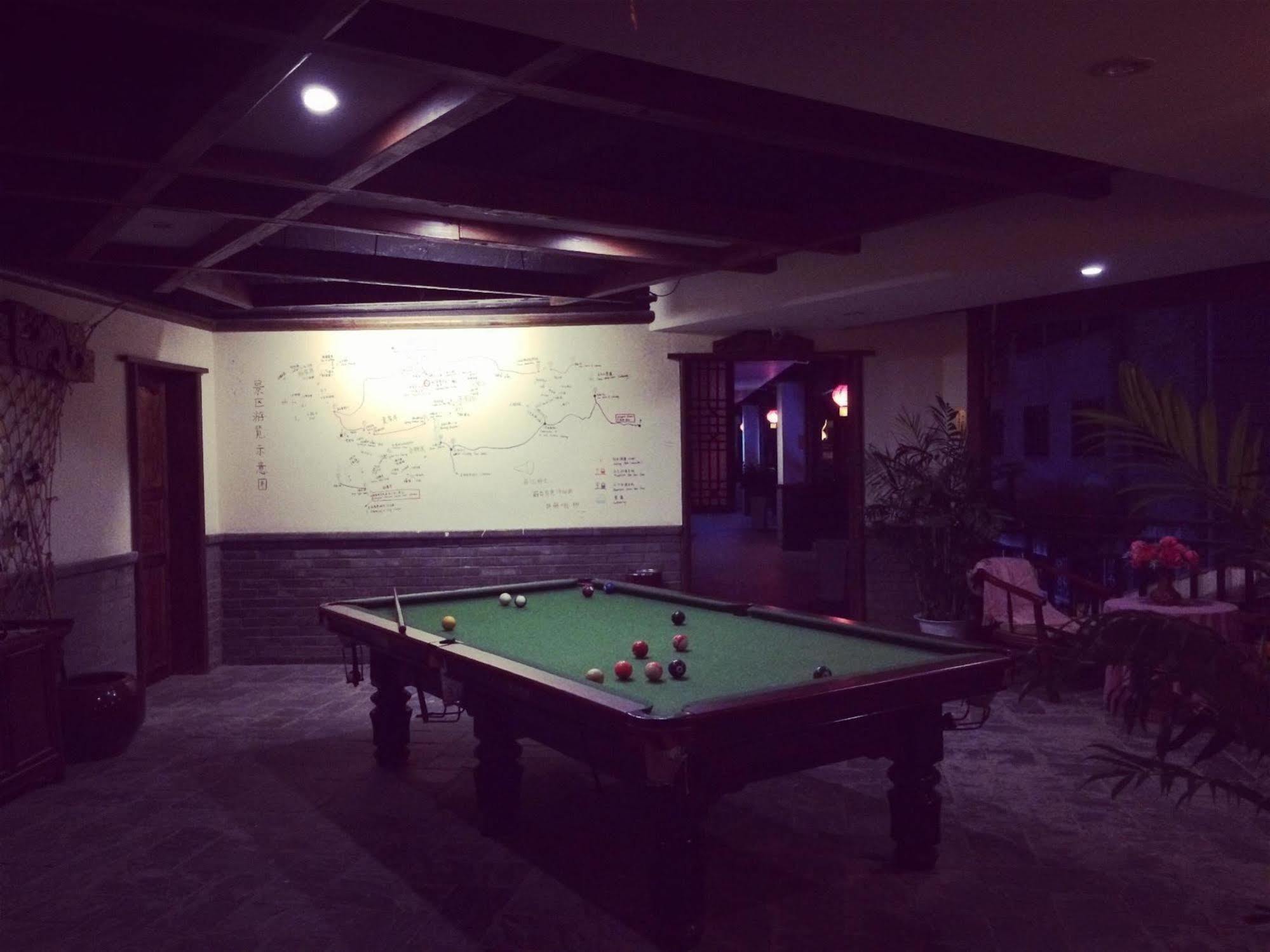 Bajie Youth Hostel Zhangjiajie Eksteriør bilde